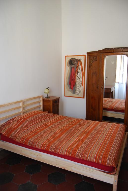 Su Al Celio - Colosseo Bed & Breakfast Рим Стая снимка